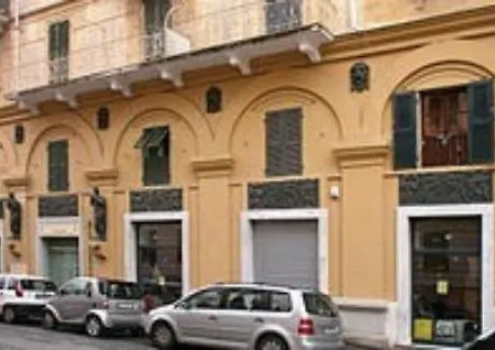 La Maison Des Caprices_ _stazione_5terre Daire La Spezia